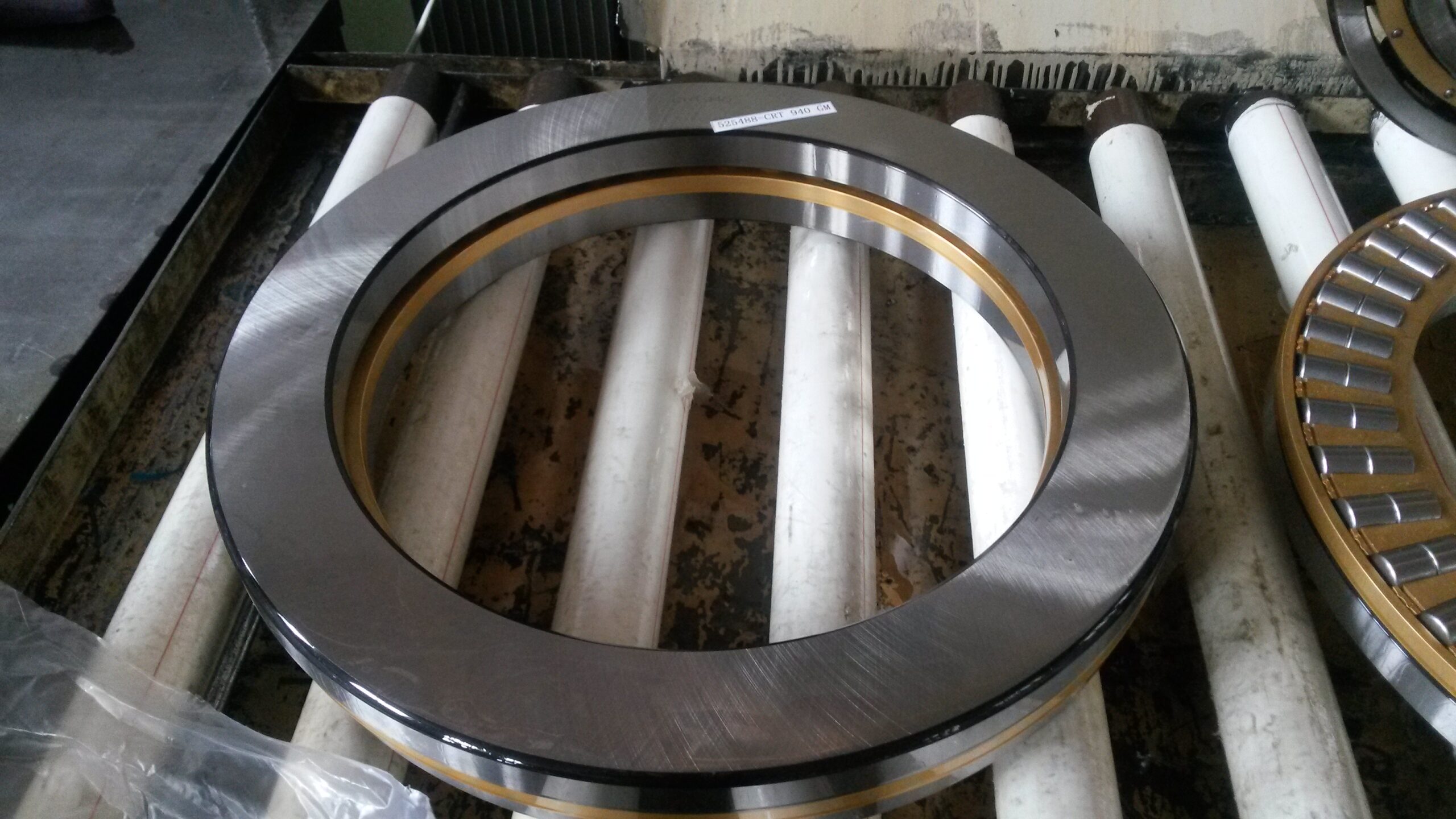 525488 CRT940 GM.jpg